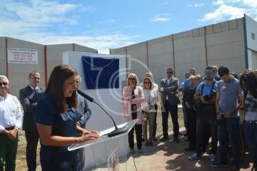 Descubrimiento de la placa de la calle que lleva el nombre de Sebastián Grisaleña (Foto TA)